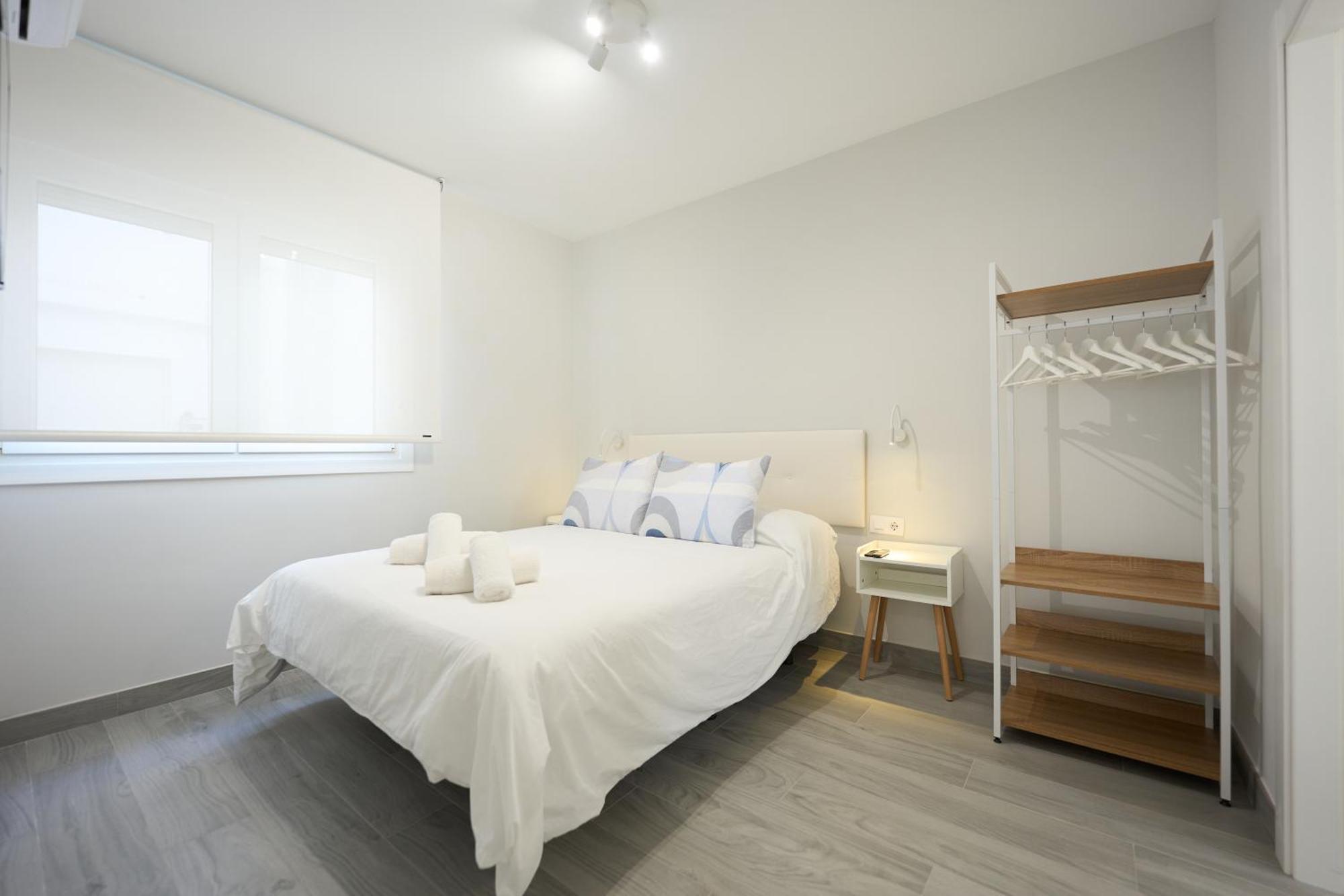 Paseo Maritimo - Apartamento A Estrenar, A Pie De Playa, Con 2 Banos Almería Dış mekan fotoğraf